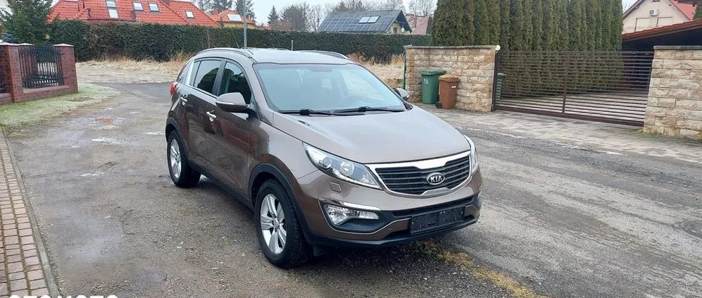 samochody osobowe Kia Sportage cena 37500 przebieg: 96588, rok produkcji 2011 z Dębno